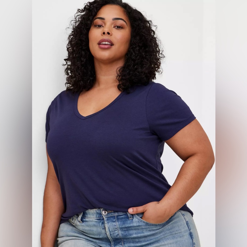 Torrid Girlfriend Signature Jersey V-Neck Tee